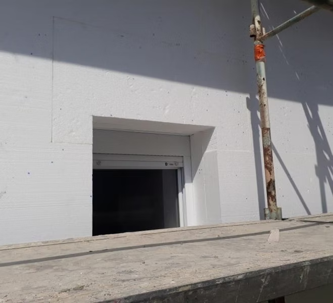 Isolation par panneaux en polystyrènes